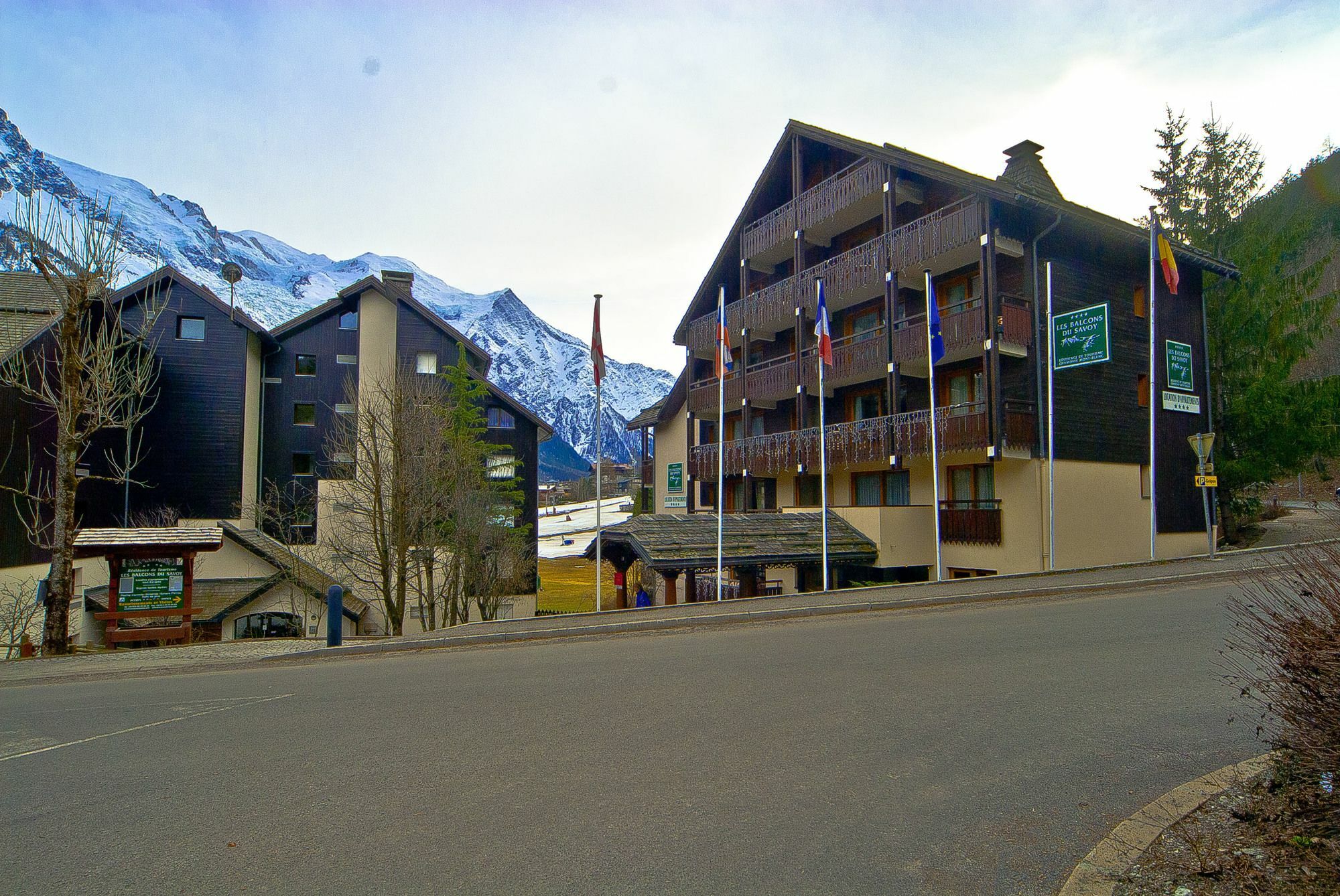 Front Ski Slope Chamonix Apartment Ngoại thất bức ảnh